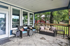 Lakefront Home with Outdoor Living, Kayaks and Dock!
